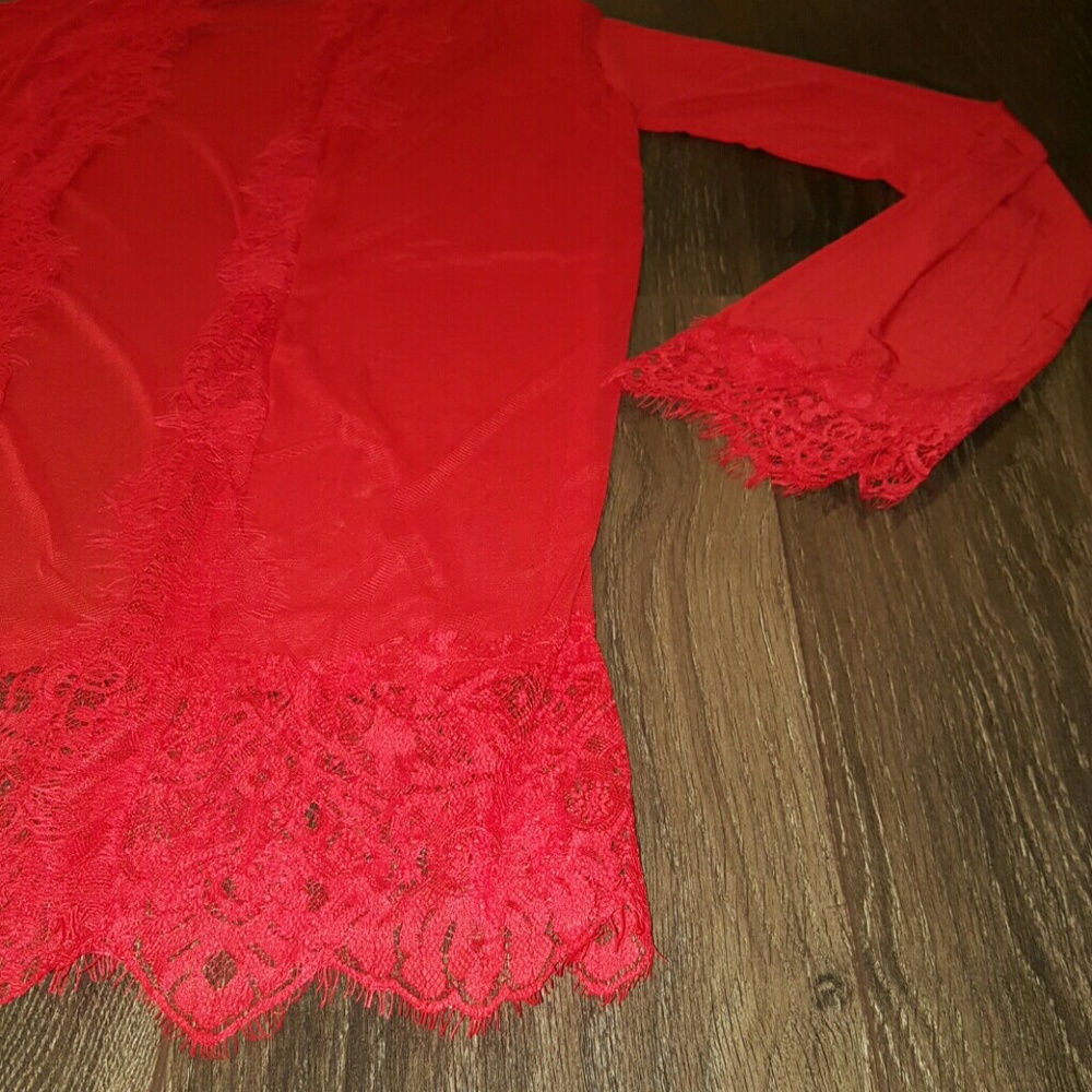Sexy Red Robe - Picture 2 of 6